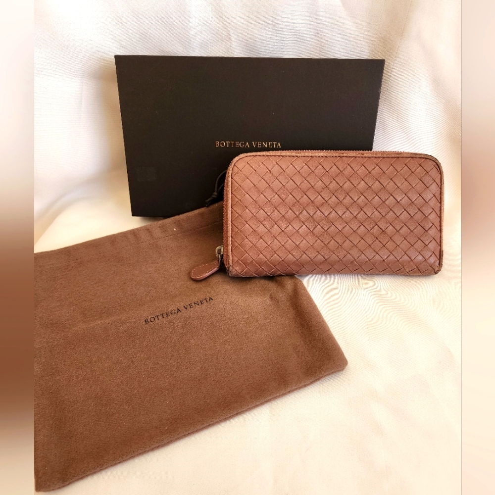 Bottega Veneta Long Zippy Wallet Tan/Mauve Color